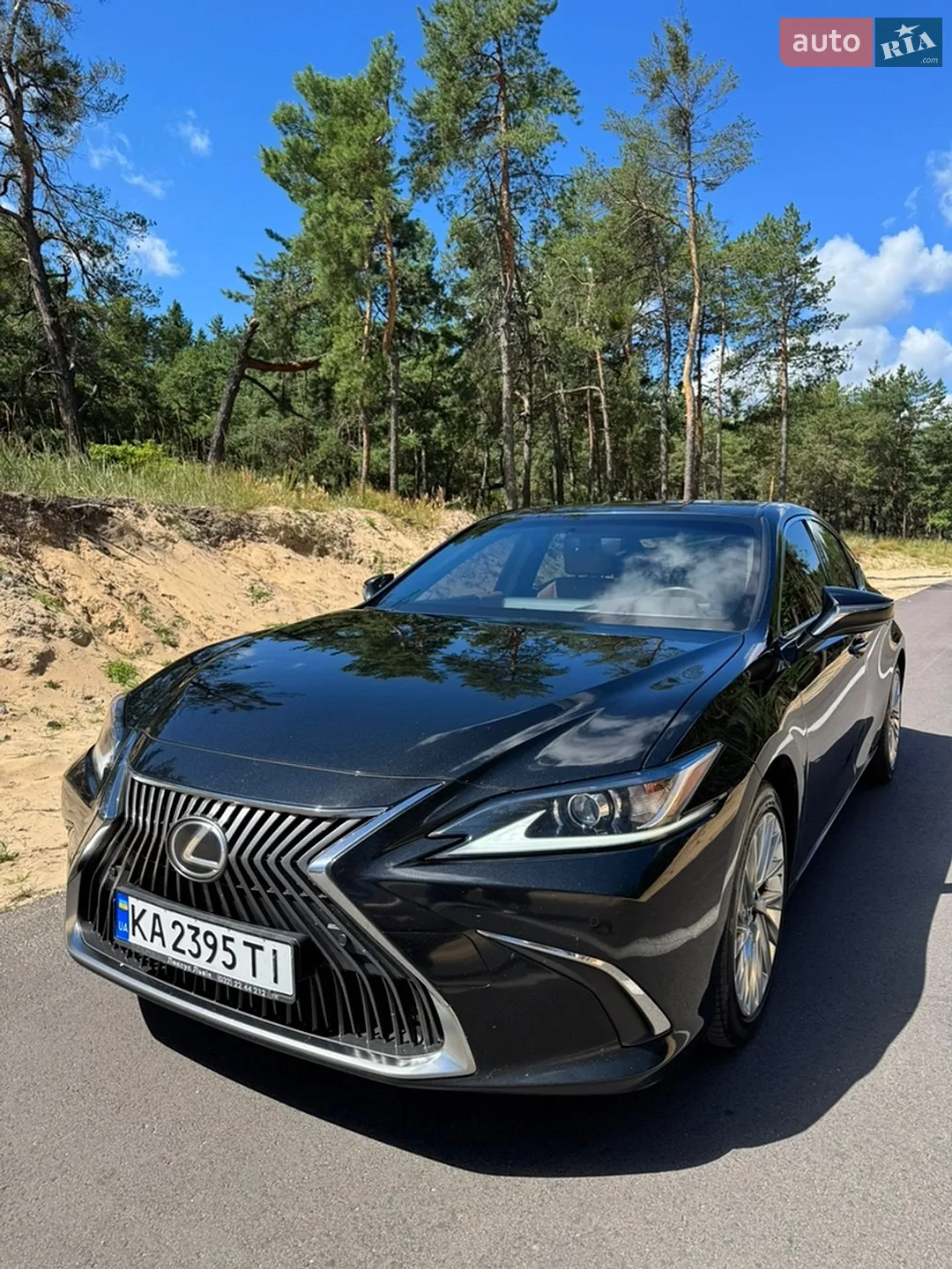 2019 Lexus ES - мініатюра 2