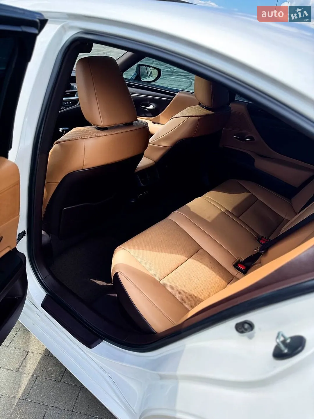 2021 Lexus ES - мініатюра 19