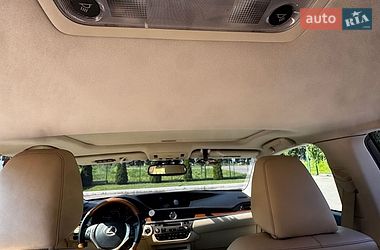 Седан Lexus ES 2014 в Києві