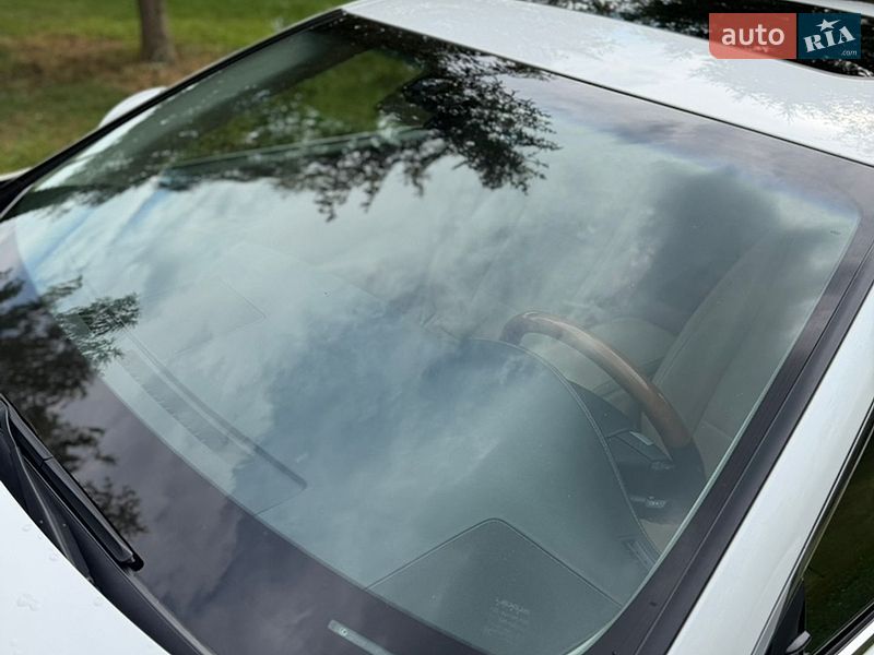 Седан Lexus ES 2012 в Чернівцях фото 29 Седан Lexus ES 2012 в Чернівцях