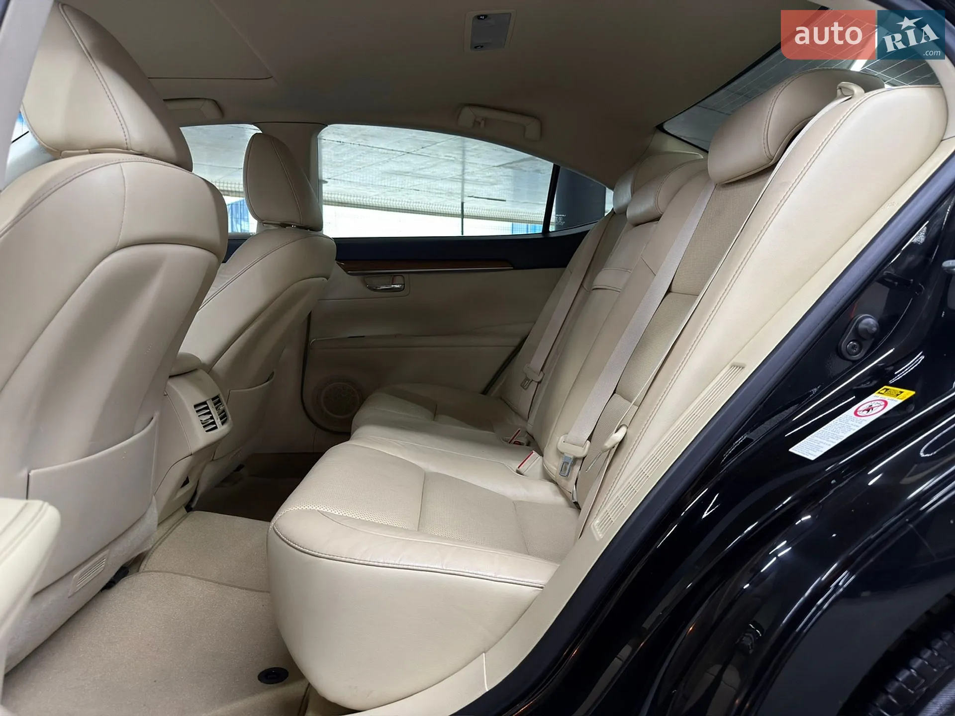 2015 Lexus ES - мініатюра 26