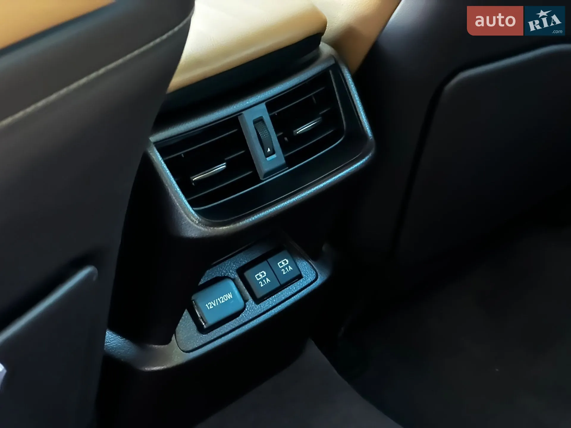 2019 Lexus ES - мініатюра 32