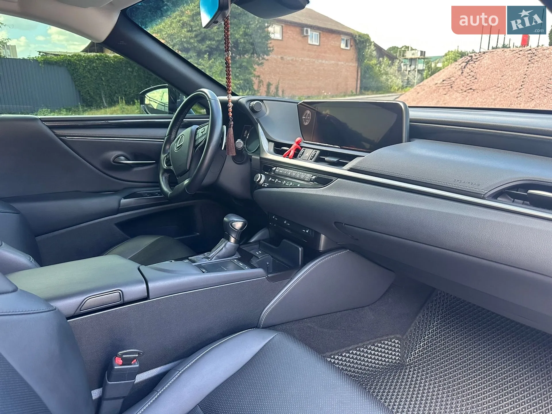 2020 Lexus ES - мініатюра 23