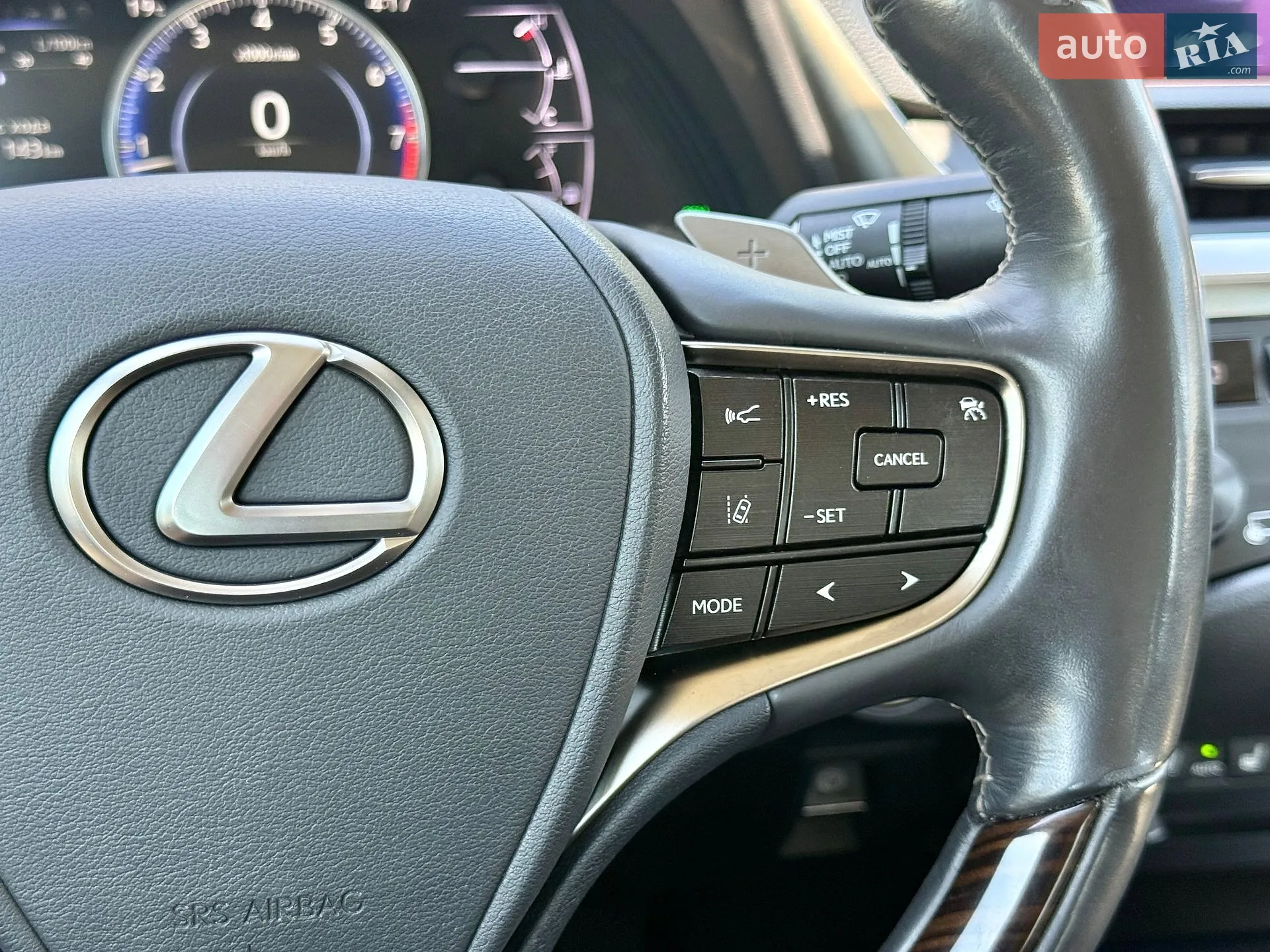 2018 Lexus ES - мініатюра 24
