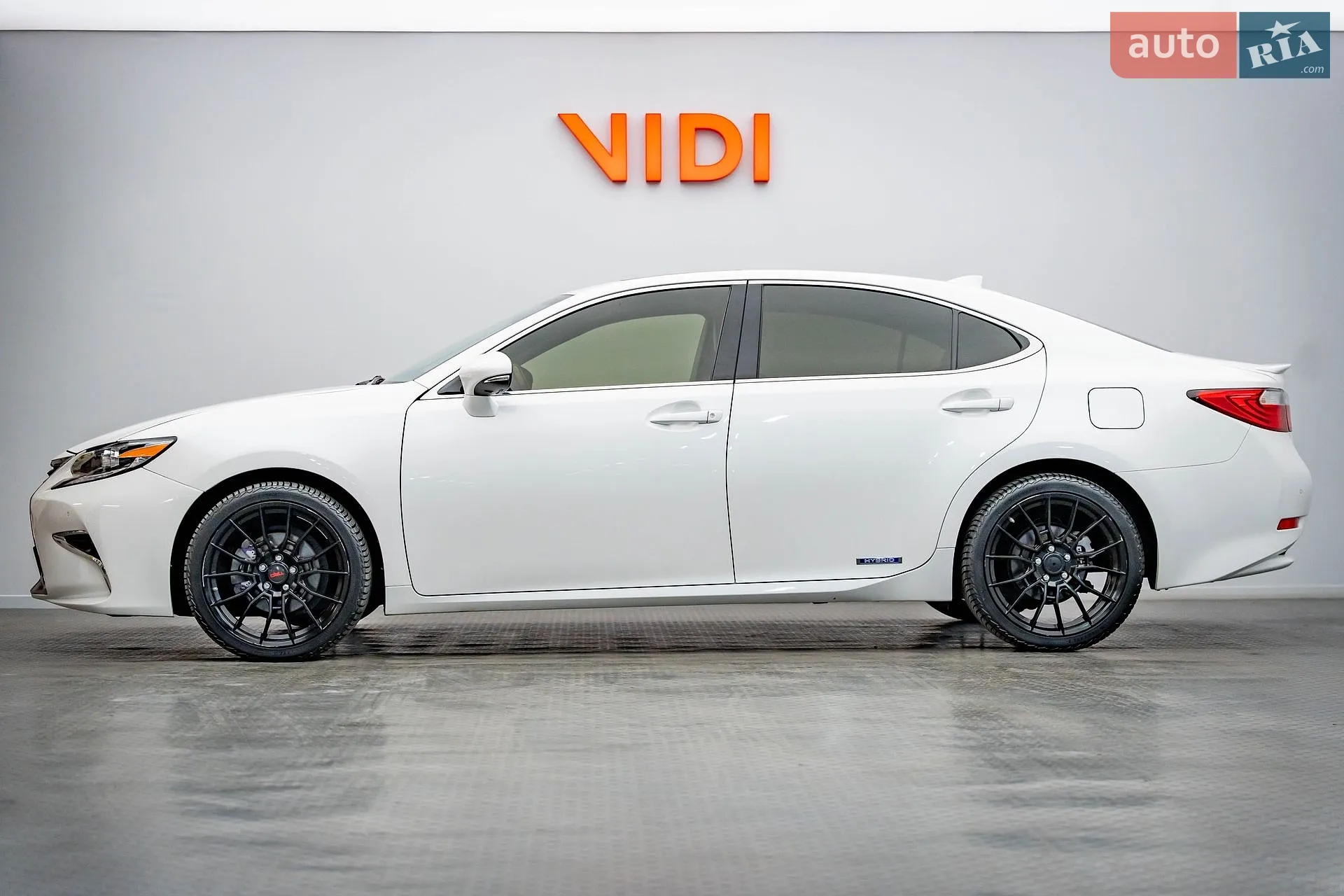 2015 Lexus ES - мініатюра 3