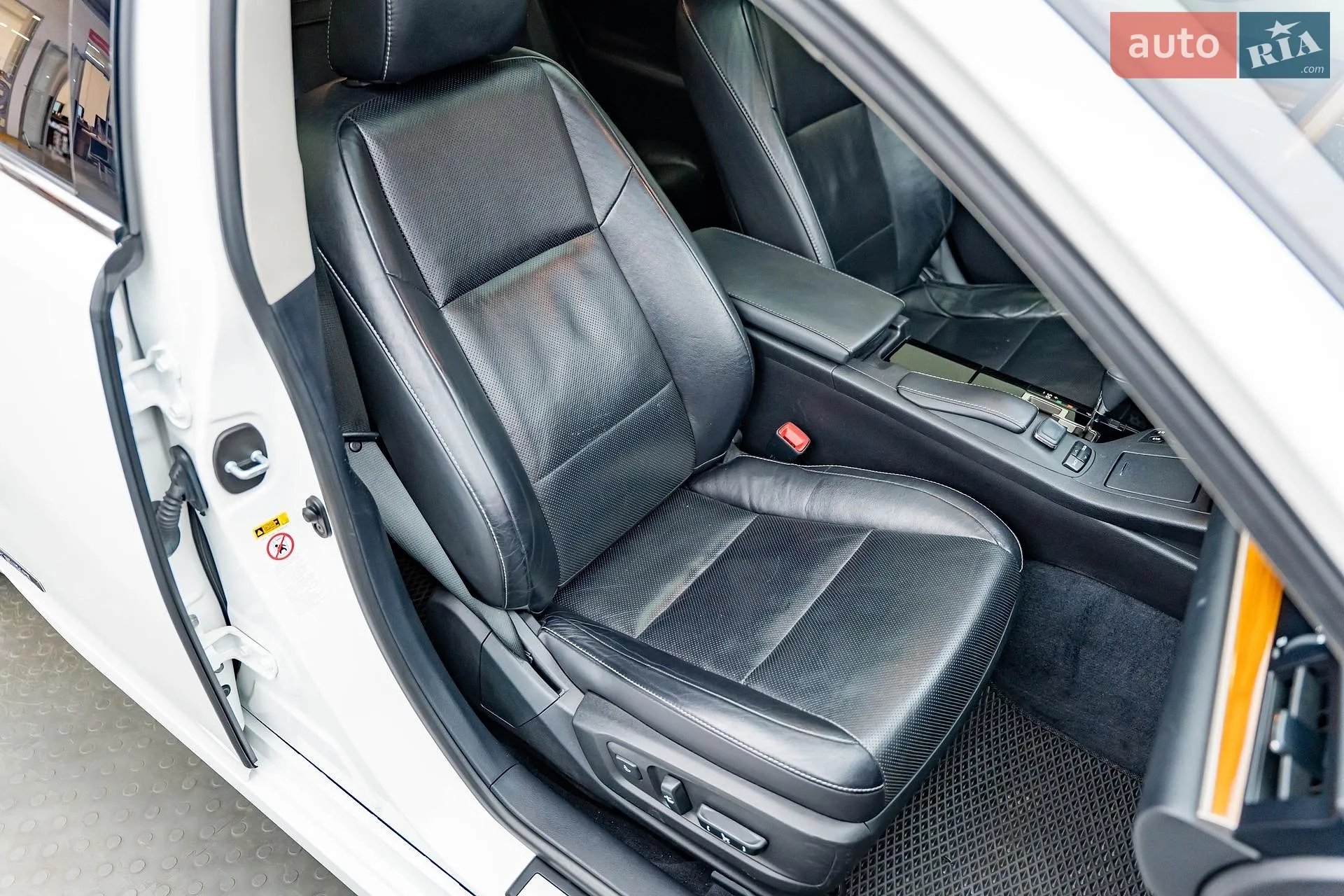 2015 Lexus ES - мініатюра 24