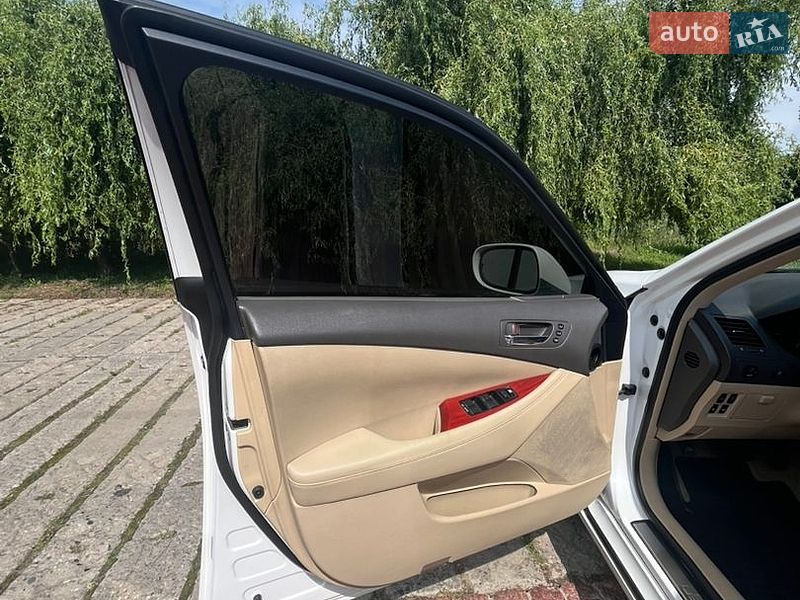 Седан Lexus ES 2008 в Харкові