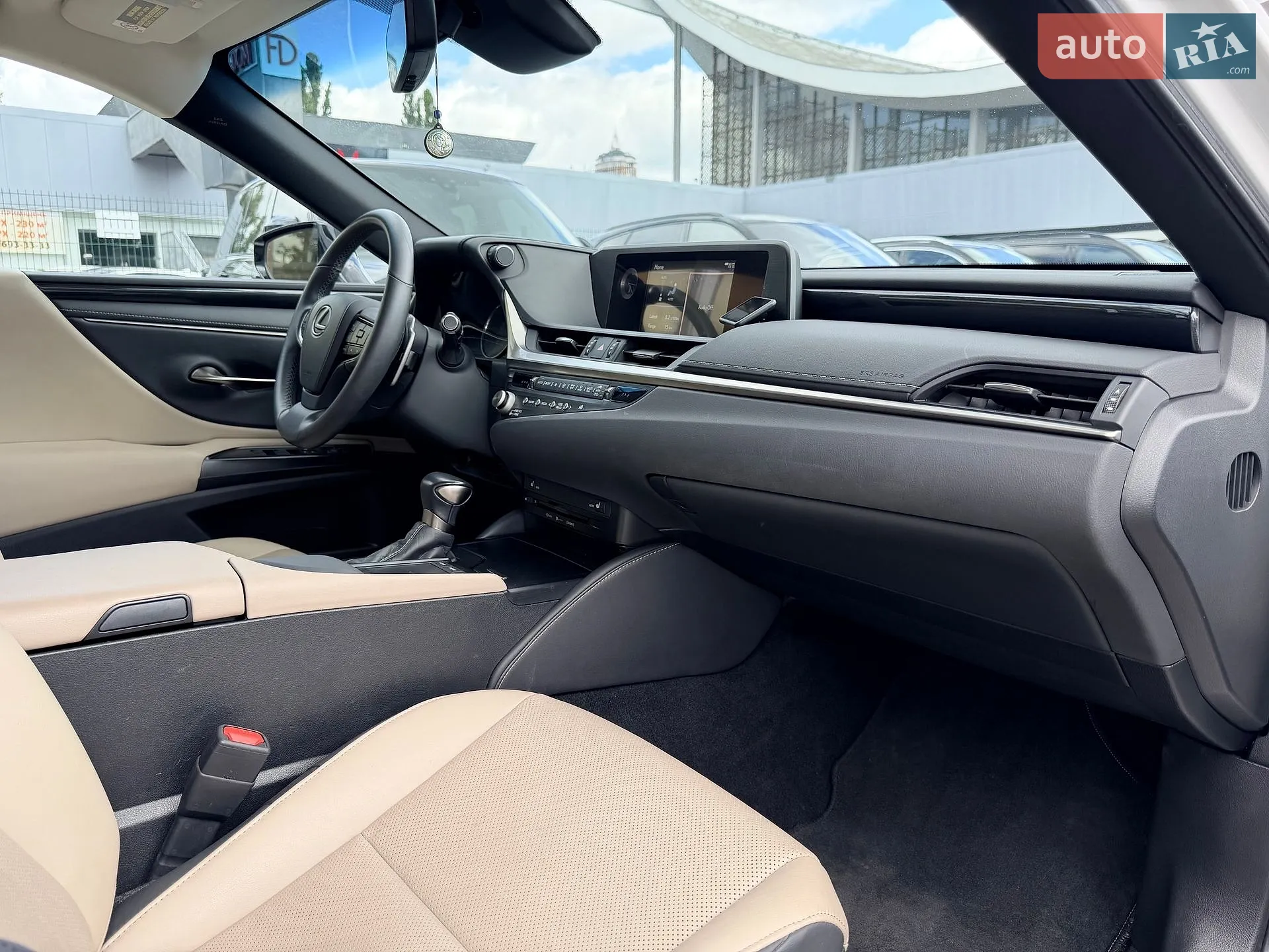 2021 Lexus ES - мініатюра 24