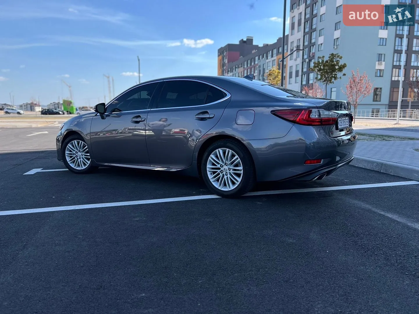 2016 Lexus ES - мініатюра 9