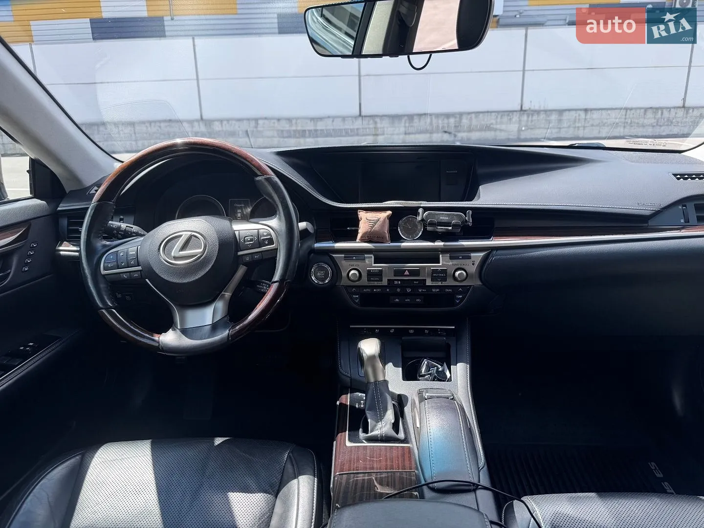 2015 Lexus ES - мініатюра 12