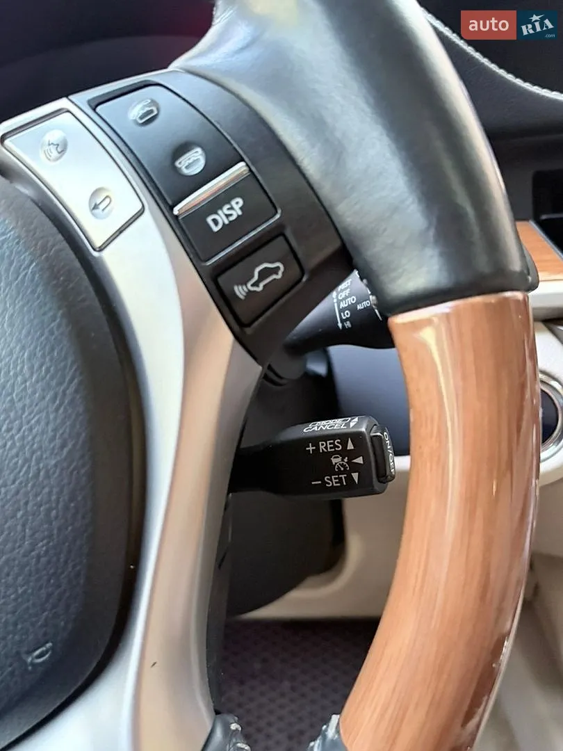 2013 Lexus ES - мініатюра 26