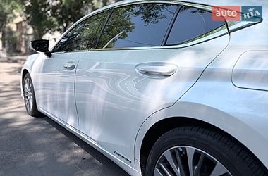 Седан Lexus ES 2021 в Одесі