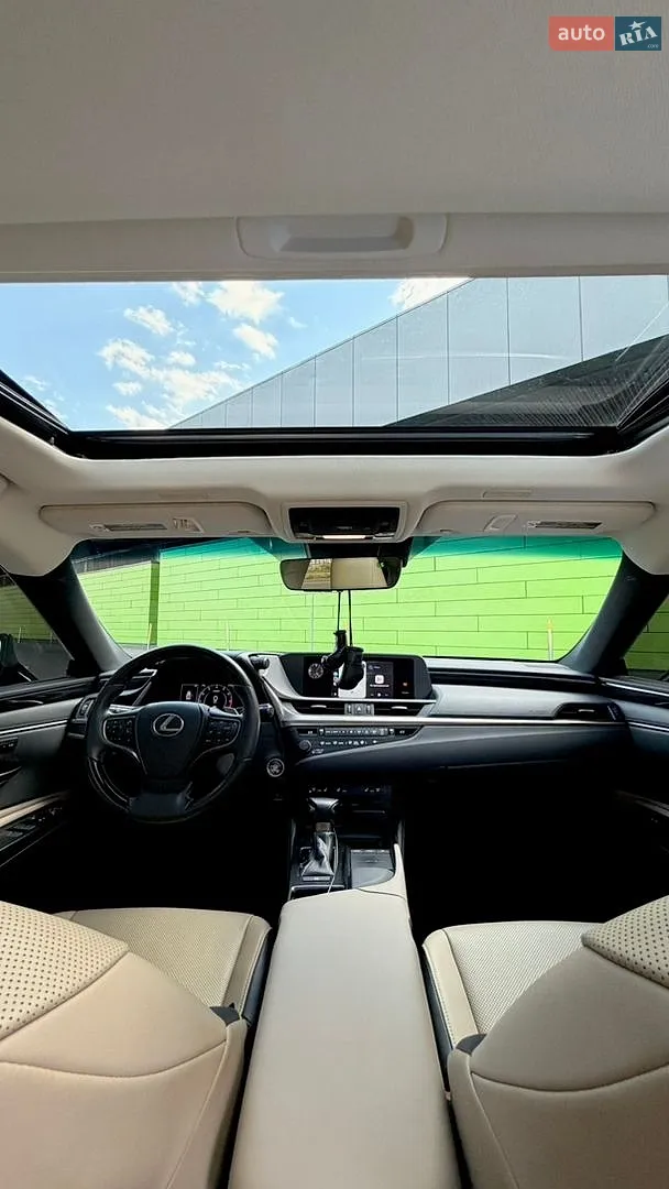 2020 Lexus ES - мініатюра 15
