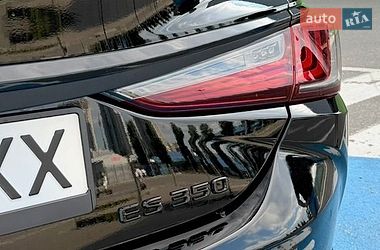 Седан Lexus ES 2020 в Києві