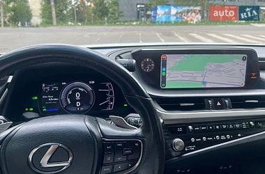 Седан Lexus ES 2021 в Львові