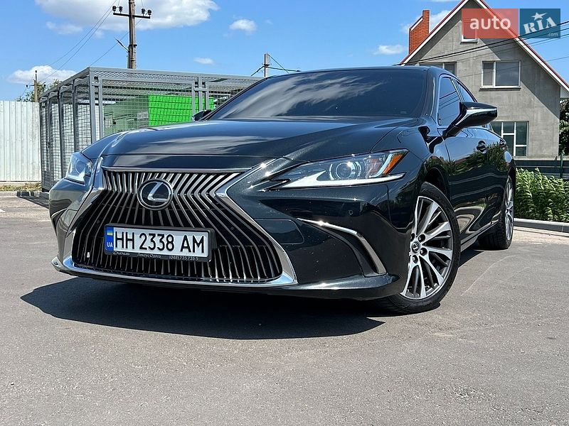 Седан Lexus ES 2021 в Одесі