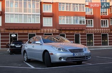 Седан Lexus ES 2005 в Умани