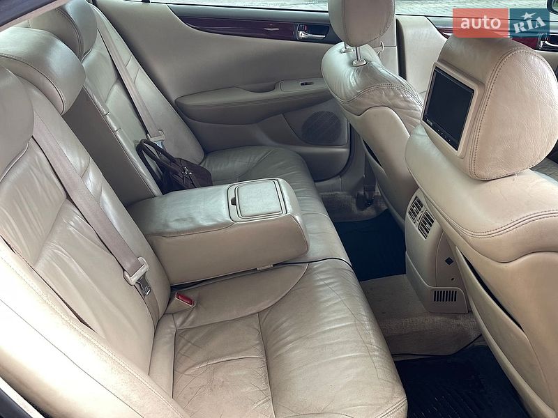 Седан Lexus ES 2002 в Дунаевцах