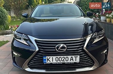 Седан Lexus ES 2016 в Василькові