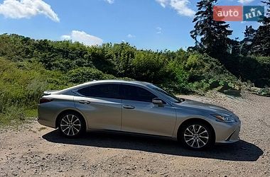 Седан Lexus ES 2019 в Харькове