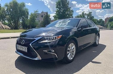 Седан Lexus ES 2014 в Чернігові