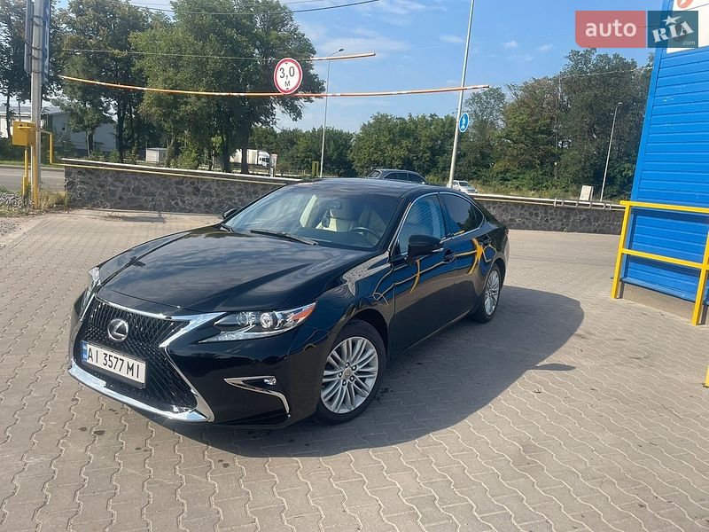 Седан Lexus ES 2014 в Вінниці