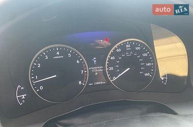 Седан Lexus ES 2014 в Вінниці