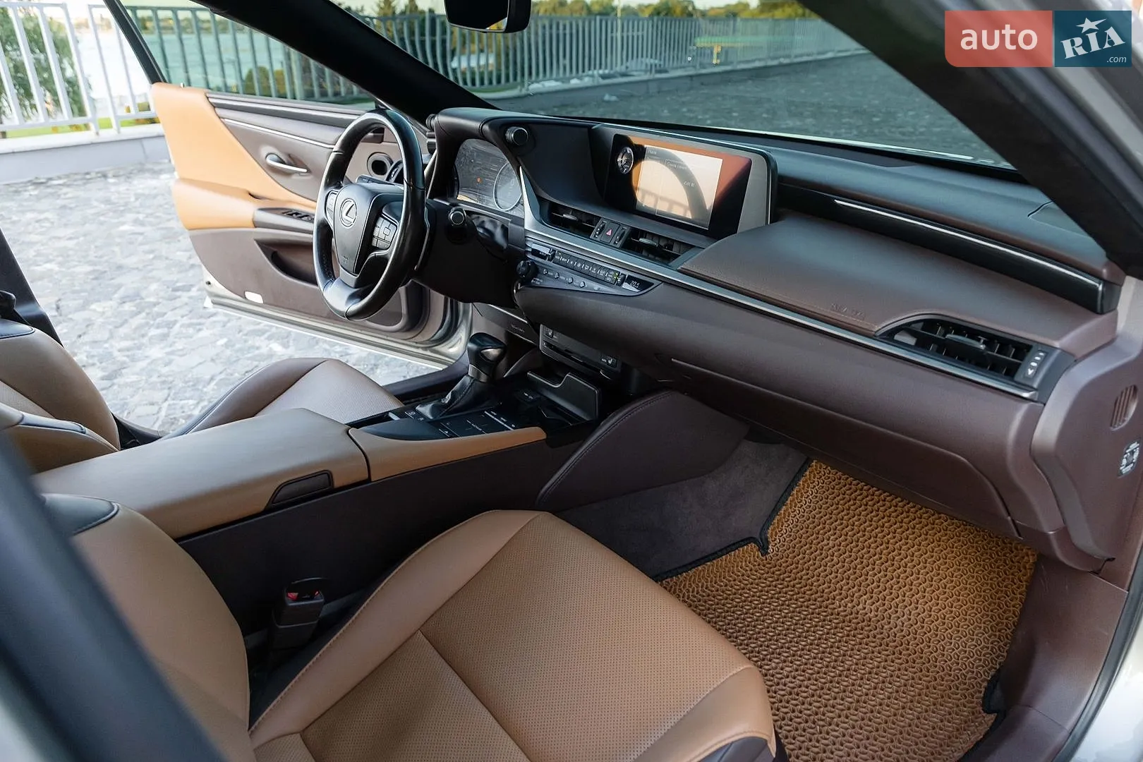 2019 Lexus ES - мініатюра 47