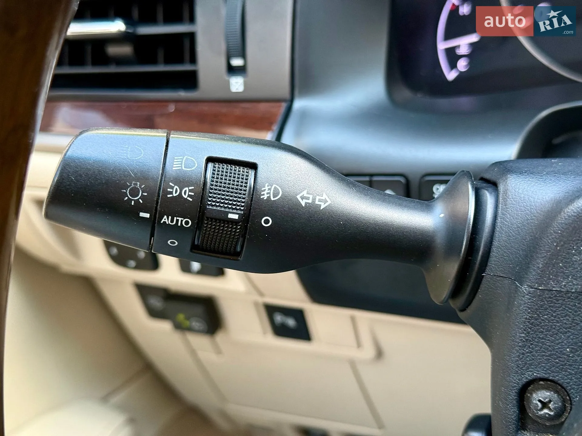 2013 Lexus ES - мініатюра 19