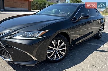 Седан Lexus ES 2019 в Кривом Роге Седан Lexus ES 2019 в Кривом Роге