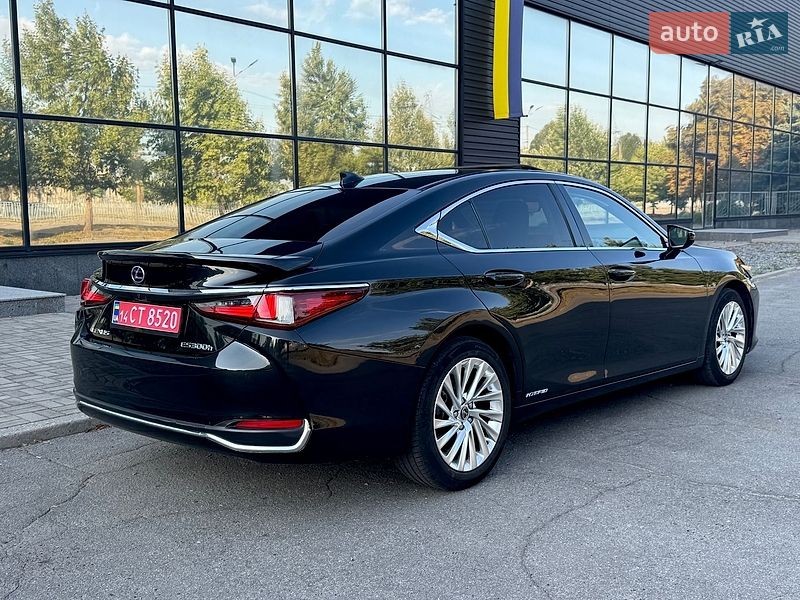 Седан Lexus ES 2022 в Днепре фото 5 Седан Lexus ES 2022 в Днепре