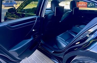 Седан Lexus ES 2019 в Киеве