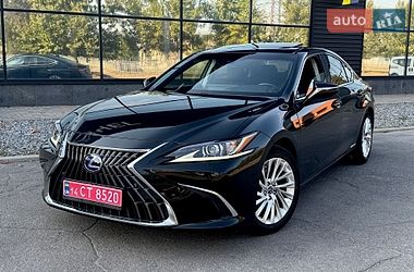 Седан Lexus ES 2022 в Днепре
