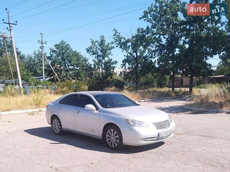 Седан Lexus ES 2008 в Кропивницькому