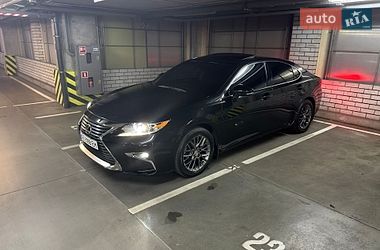 Седан Lexus ES 2017 в Днепре