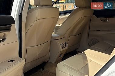 Седан Lexus ES 2012 в Чернигове