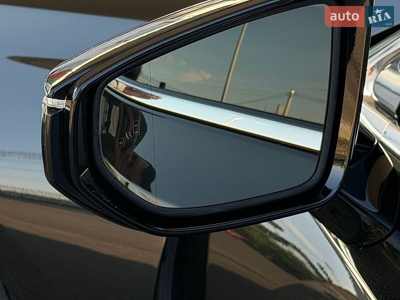 Седан Lexus ES 2019 в Николаеве