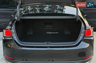 Седан Lexus ES 2023 в Кропивницком