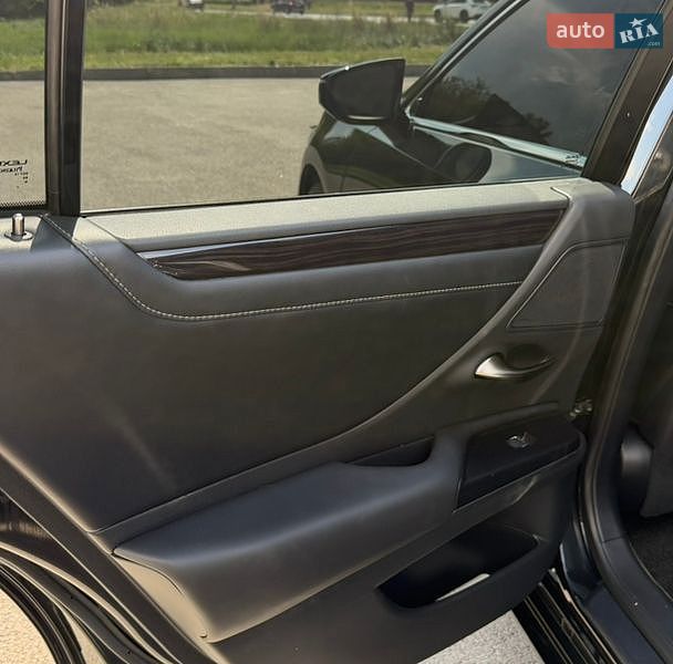 Седан Lexus ES 2021 в Хмельницком фото 9 Седан Lexus ES 2021 в Хмельницком