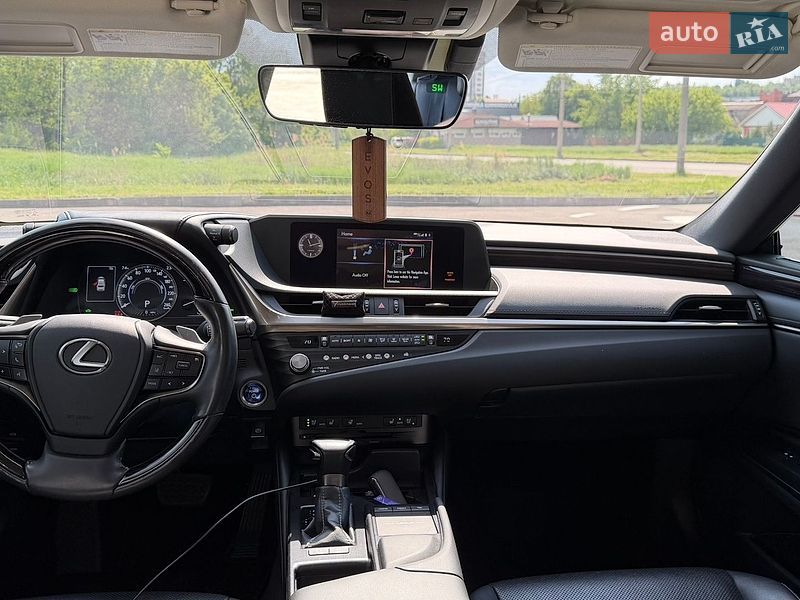 Седан Lexus ES 2021 в Хмельницком фото 10 Седан Lexus ES 2021 в Хмельницком