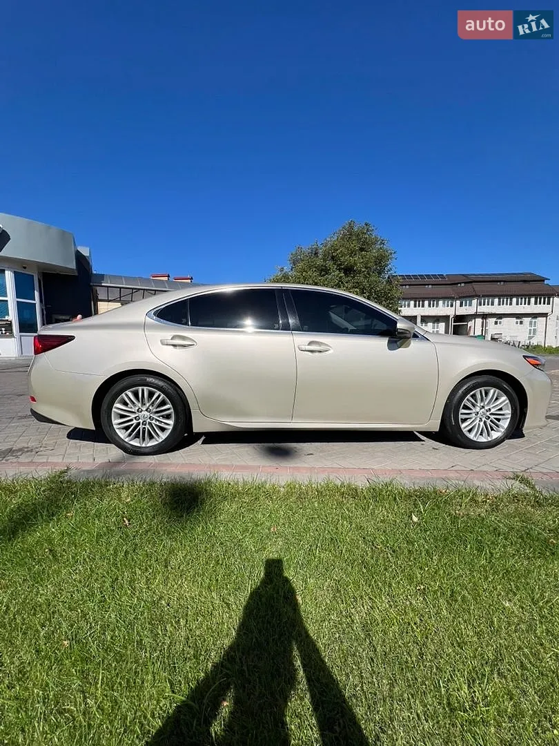 2016 Lexus ES - мініатюра 3
