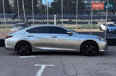Седан Lexus ES 2023 в Киеве