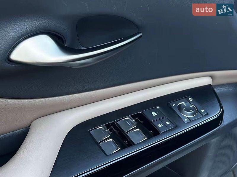 Седан Lexus ES 2023 в Киеве