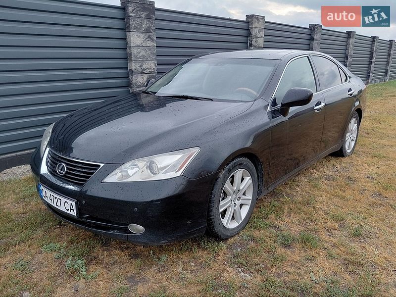 Седан Lexus ES 2006 в Смілі
