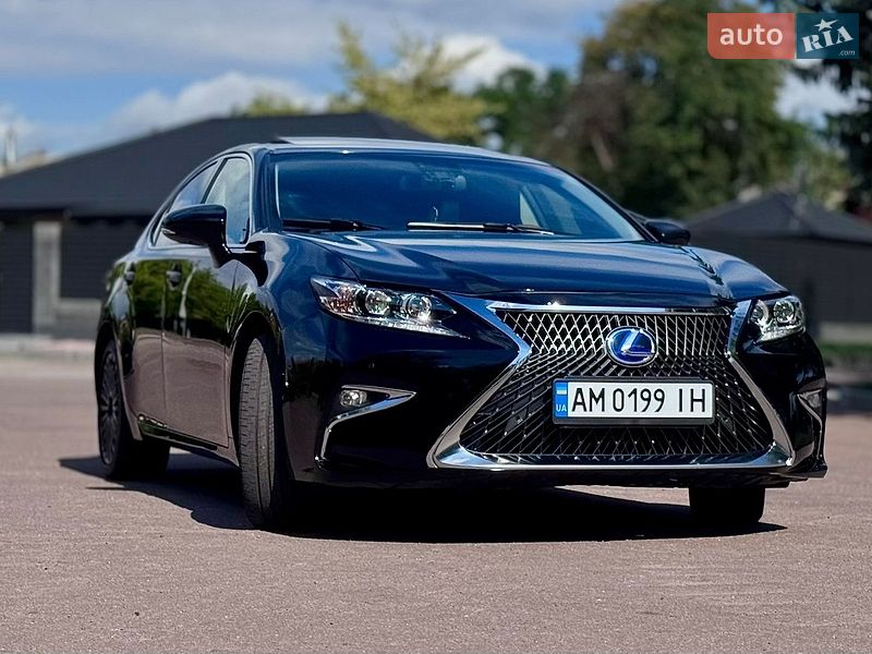 Седан Lexus ES 2013 в Житомирі