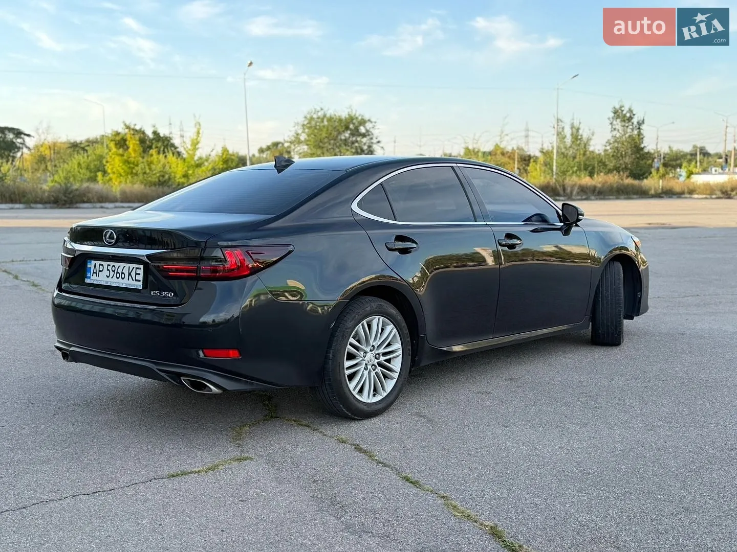 2017 Lexus ES - мініатюра 8