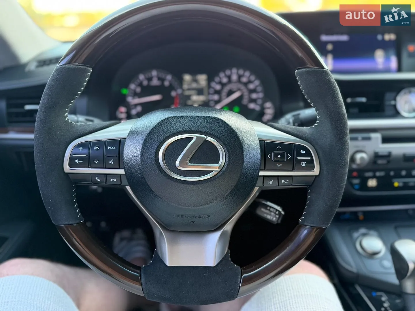 2017 Lexus ES - мініатюра 32