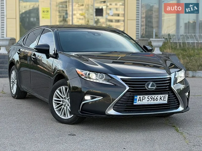 Lexus ES 2017