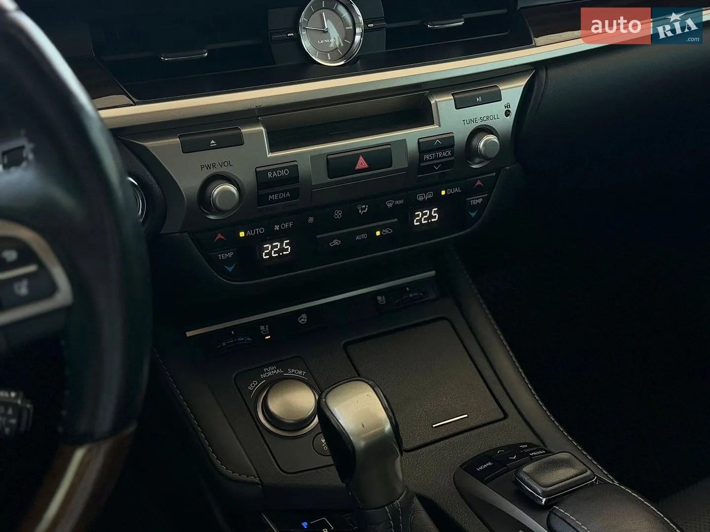 2017 Lexus ES - мініатюра 17