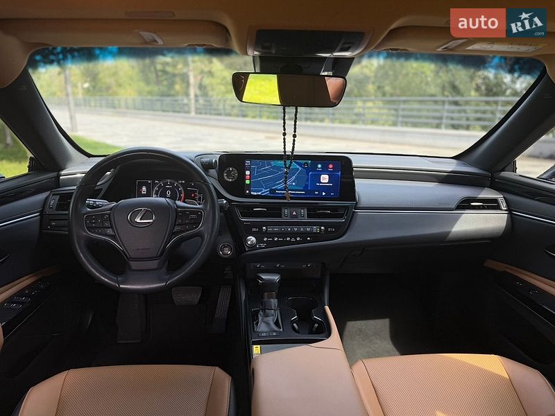Седан Lexus ES 2023 в Днепре